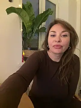 Živý XXX chat Syverelle