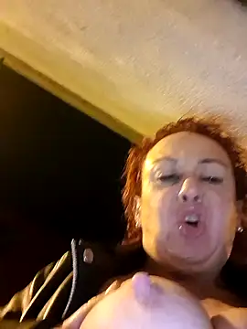 Chat XXX en directo de fogosatetona69