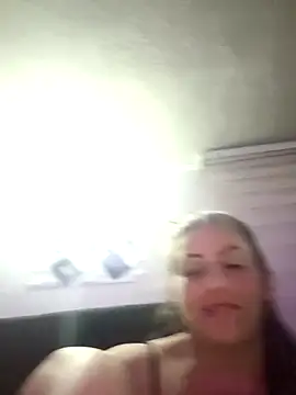 Онлайн чат XXX maynor_1998