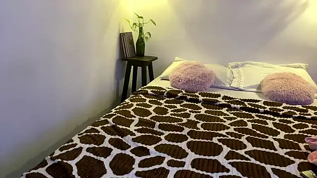 Онлайн чат XXX ArianaAlvarez_