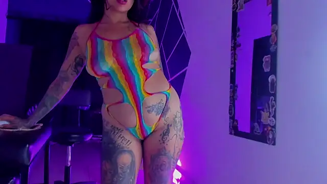 Czat XXX na żywo – ink_demonxxx