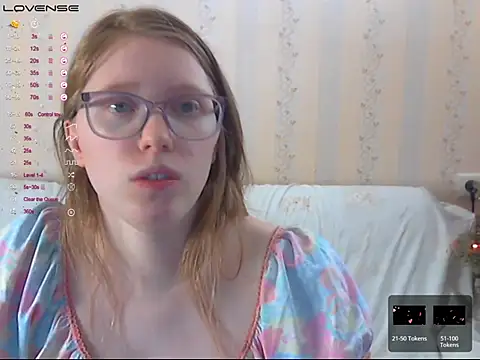 LustfulSarah 现场XXX聊天