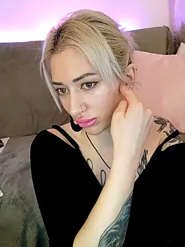 Онлайн чат XXX Gina-Lumara