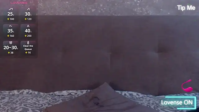 LillySquirtShot: онлайн-секс-чат