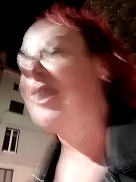 fogosatetona69 Adlı Modelin Canlı XXX Sohbeti