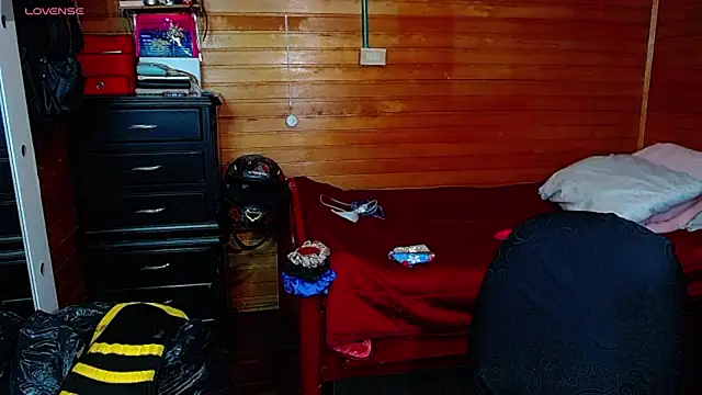 MariamGray1のライブXXXチャット