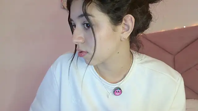 eva_sin18's Live XXX Chat