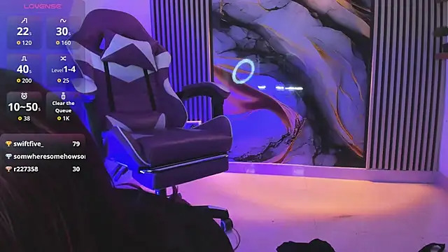 chloe_jacksonn: онлайн-секс-чат