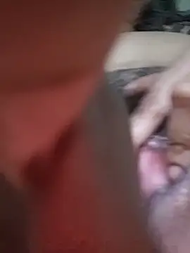 HONEYSWEETS_LIVE: онлайн-секс-чат