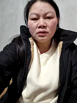 Pokazy przed kamerką – yoowwmr