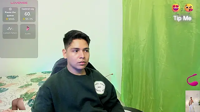 Pokazy przed kamerką – Asta_YunoXXX