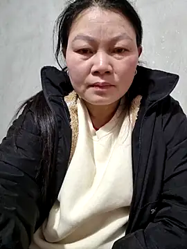 yoowwmr's Webcam Show