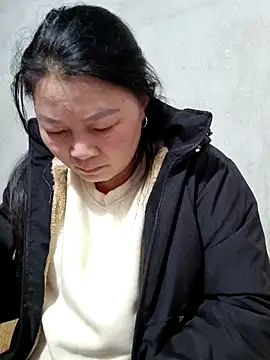 yoowwmr Adlı Modelin Web Kamerası Şovu