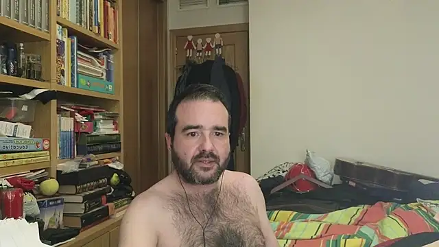 curiosillo83 live XXX chat