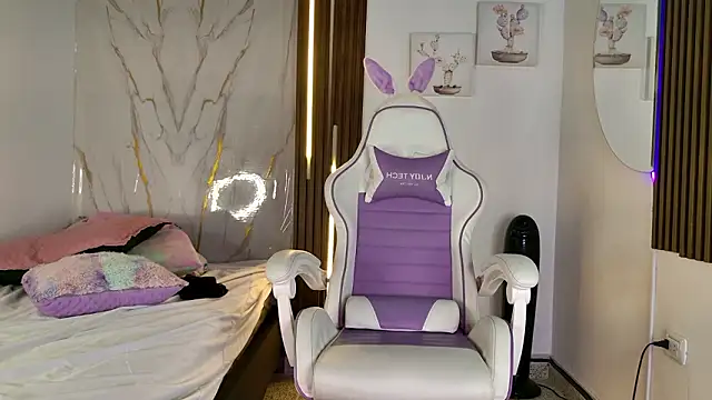 mia_099 Chat XXX in diretta