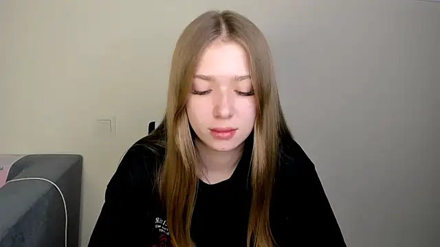 Chatroom XXX en direct de ElleLuv_