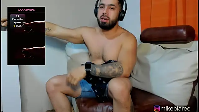 Chatroom XXX en direct de mikeblaree