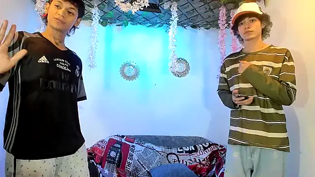 Bastian_boyshot77 Live XXX-chat