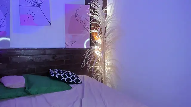 ATENA_JBのライブXXXチャット