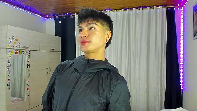 Chat XXX ao vivo de Dark_luckyyy