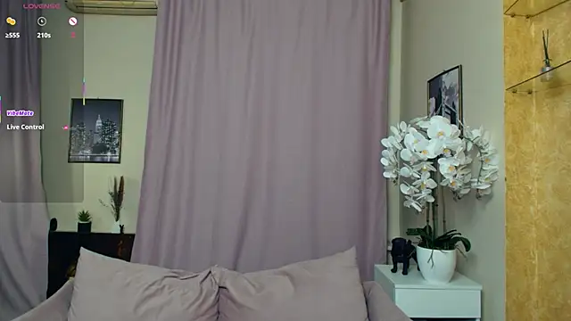 SoonMoorのライブXXXチャット