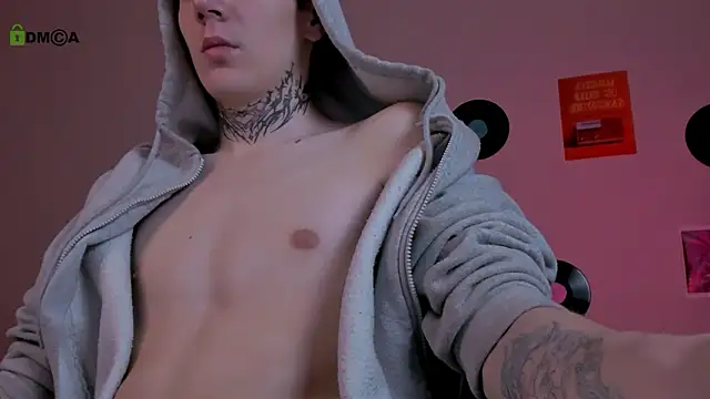 Chatroom XXX en direct de drew_soft_