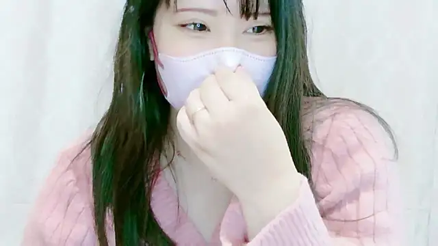 Chatroom XXX en direct de erina_oo