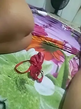 Chat XXX ao vivo de Aliciaa-