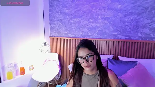 alina_souvage_ – Naživo XXX chat