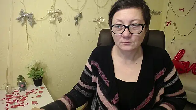 EmilyL0ve 라이브 XXX 채팅