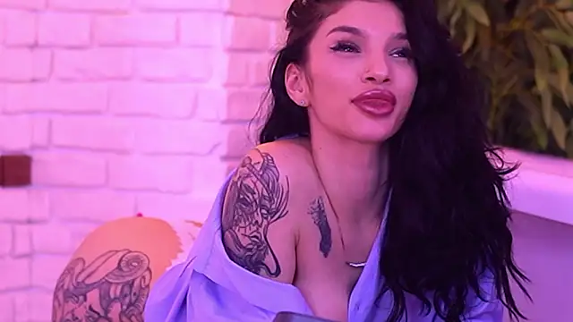 NyssaSky: онлайн-секс-чат