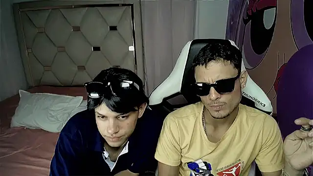 Yoxuee_ live XXX chat