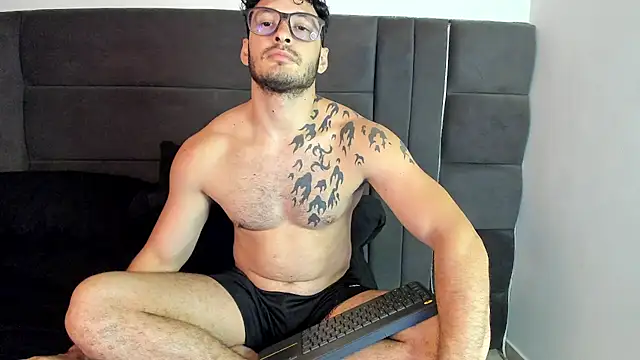 alejandro__2's Live XXX Chat
