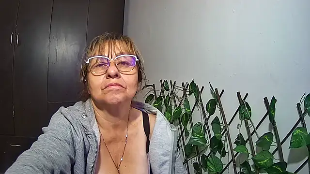 nicoltatiana_のライブXXXチャット