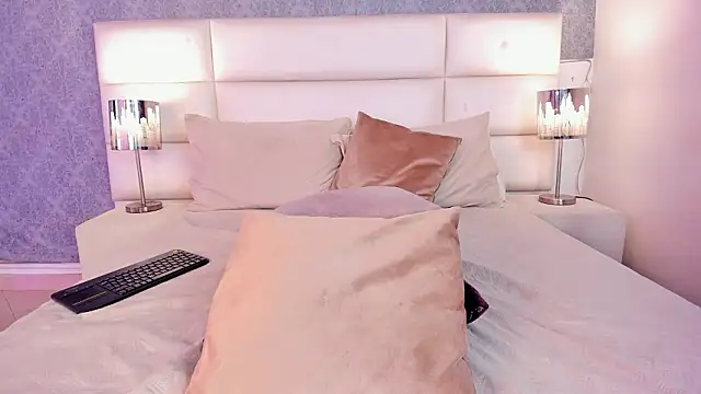 Celeste_Amber – Naživo XXX chat