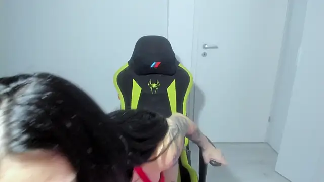 Živý XXX chat Emmapmg