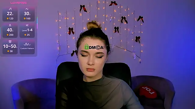 liana_kisses Adlı Modelin Canlı XXX Sohbeti