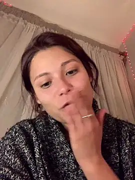 Онлайн чат XXX 3littleschoolteens