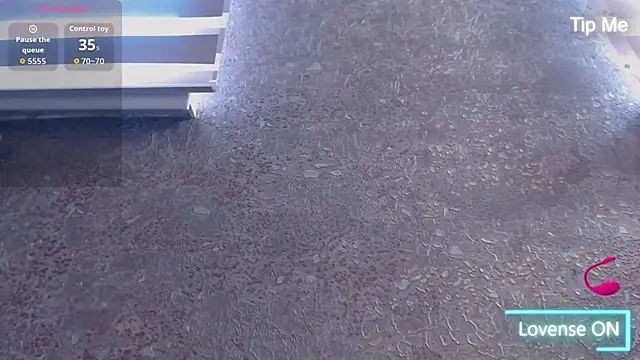 LillySquirtShot's Live XXX Chat