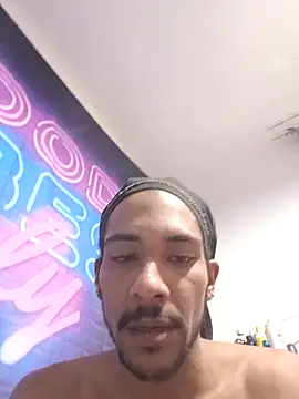 Mikaaa97のライブXXXチャット