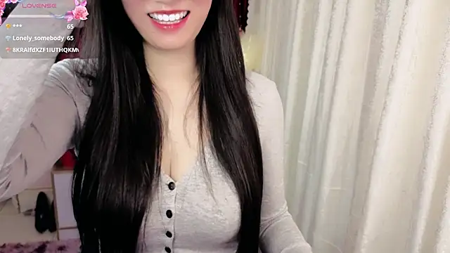 JENNIE-16's Live XXX Chat