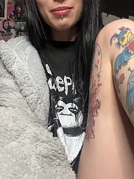 MissMidnightUK's Live XXX Chat