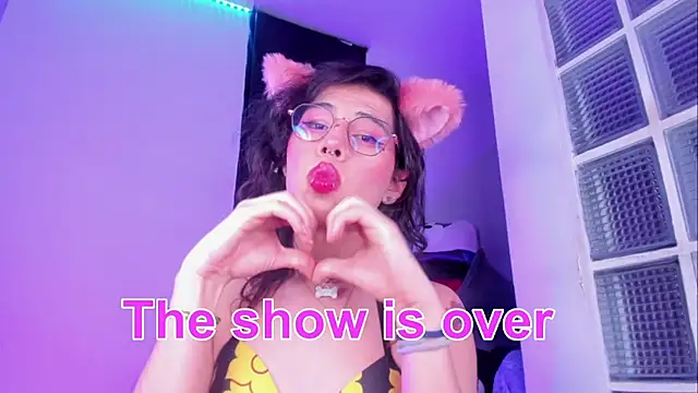 Živý XXX chat Sweet-SharoKitty