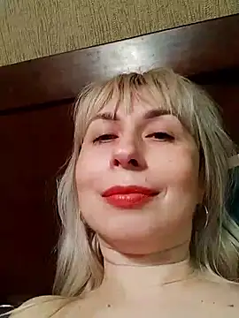 SelinaLovqx: онлайн-секс-чат