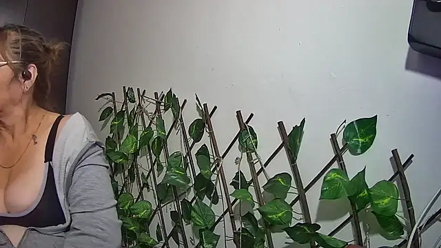 nicoltatiana_'s Live XXX Chat