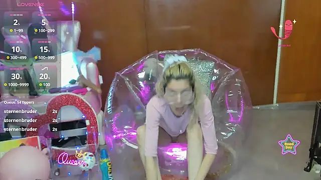 Skinygirl's Live XXX Chat