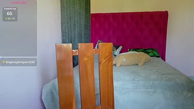 Serena_reinaa Chat XXX in diretta