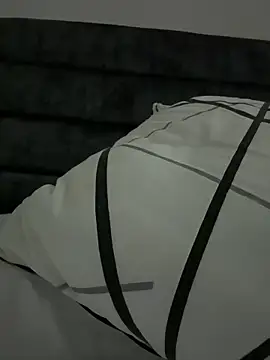 ArisSC: онлайн-секс-чат