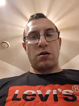 Chat +18 de MC353535 ao vivo