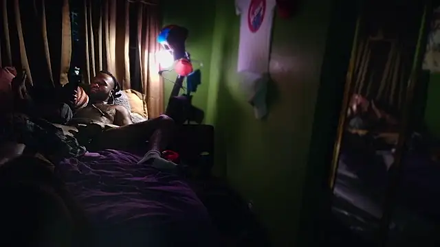 Sexslavescorpio élő XXX-chatje